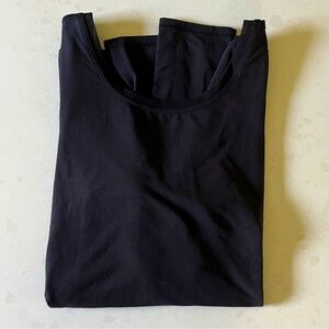 Align And Define Long Sleeve Tee, Black